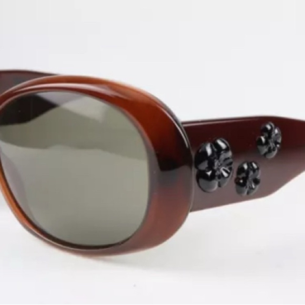 CHANEL Sunglasses-Brown Frame Black Camellia on arms-EUC COA & Chanel box - Picture 6 of 12